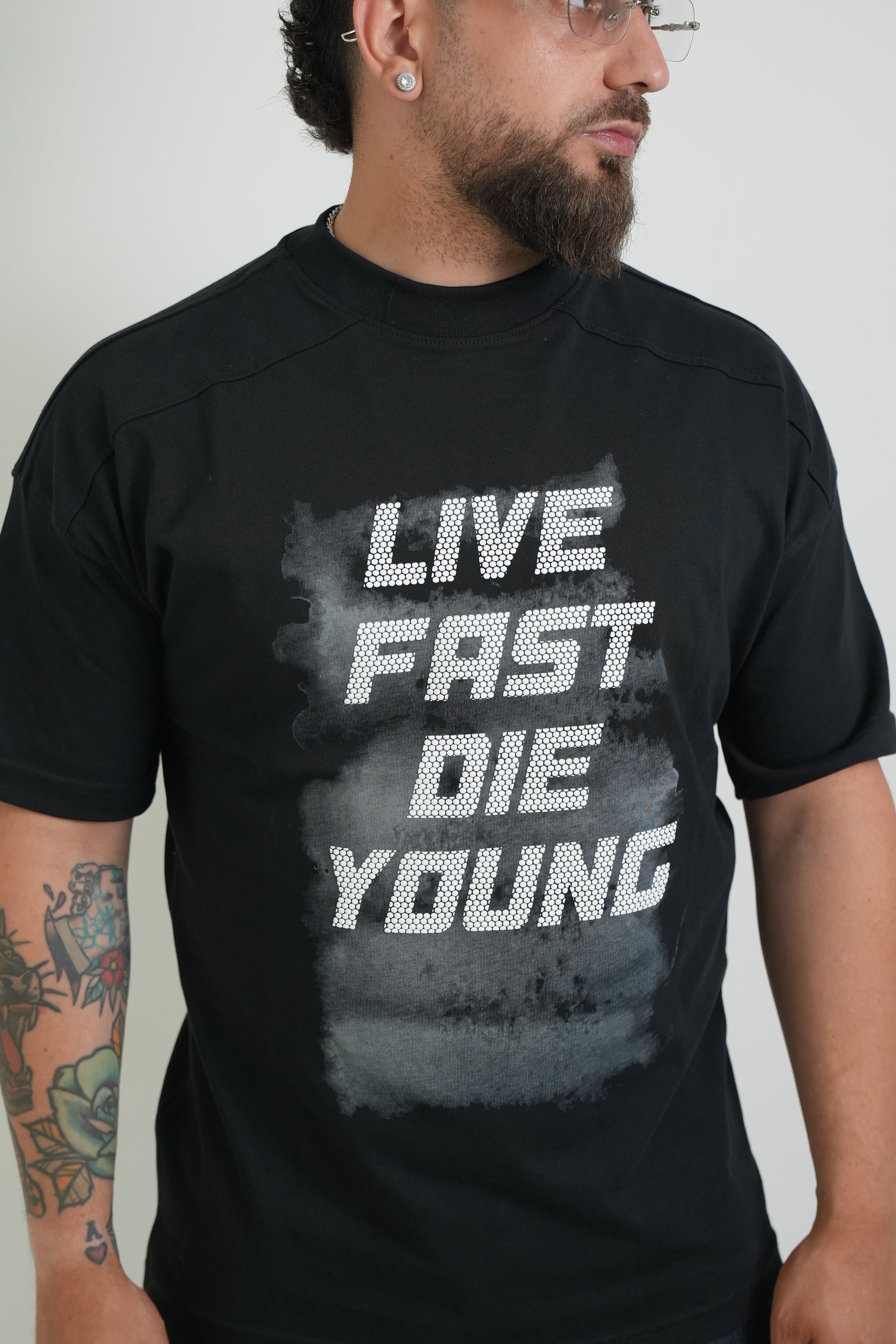T-Shirt Die Young Black