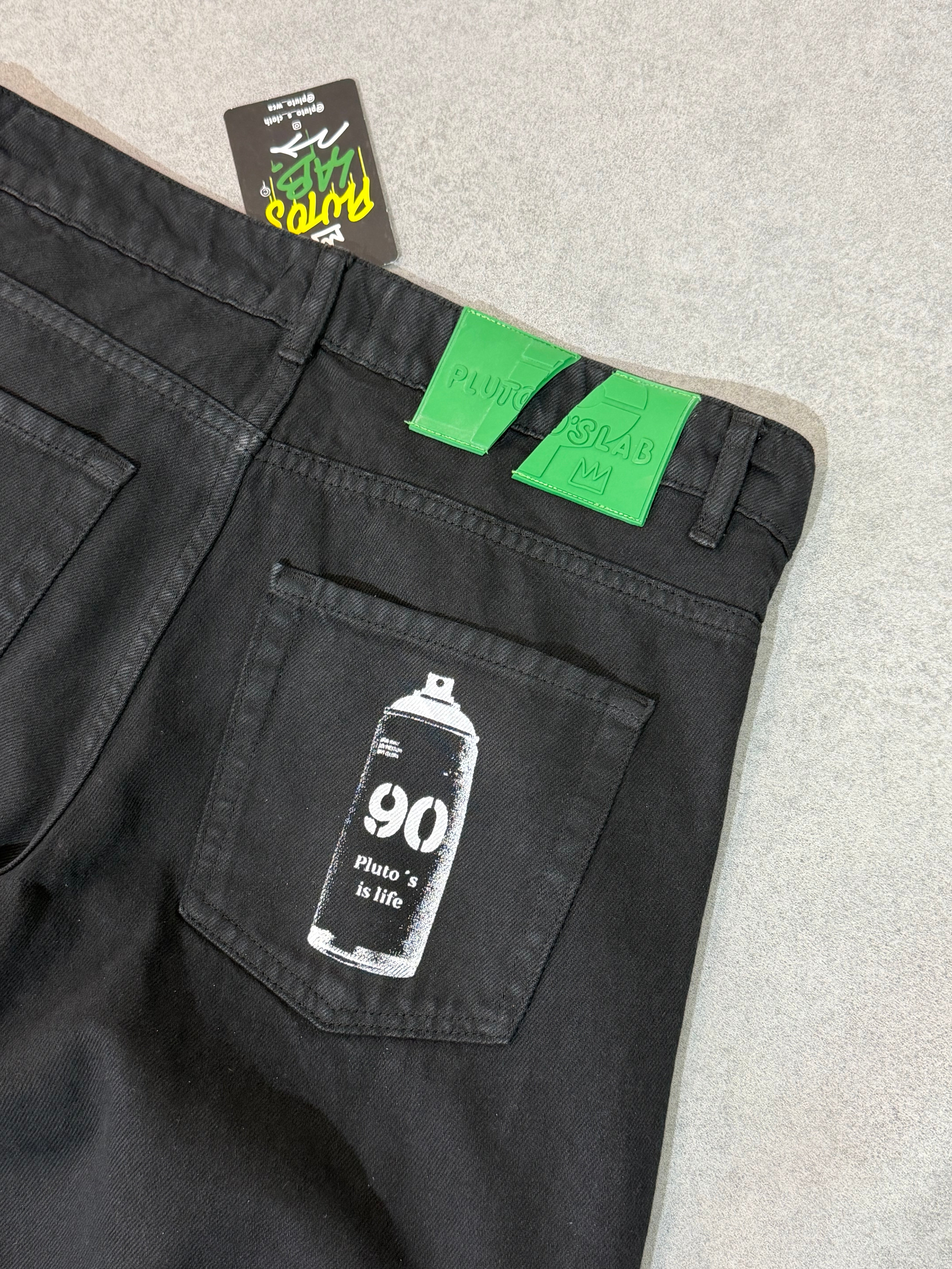 Cargo Bull Pluto Spray black